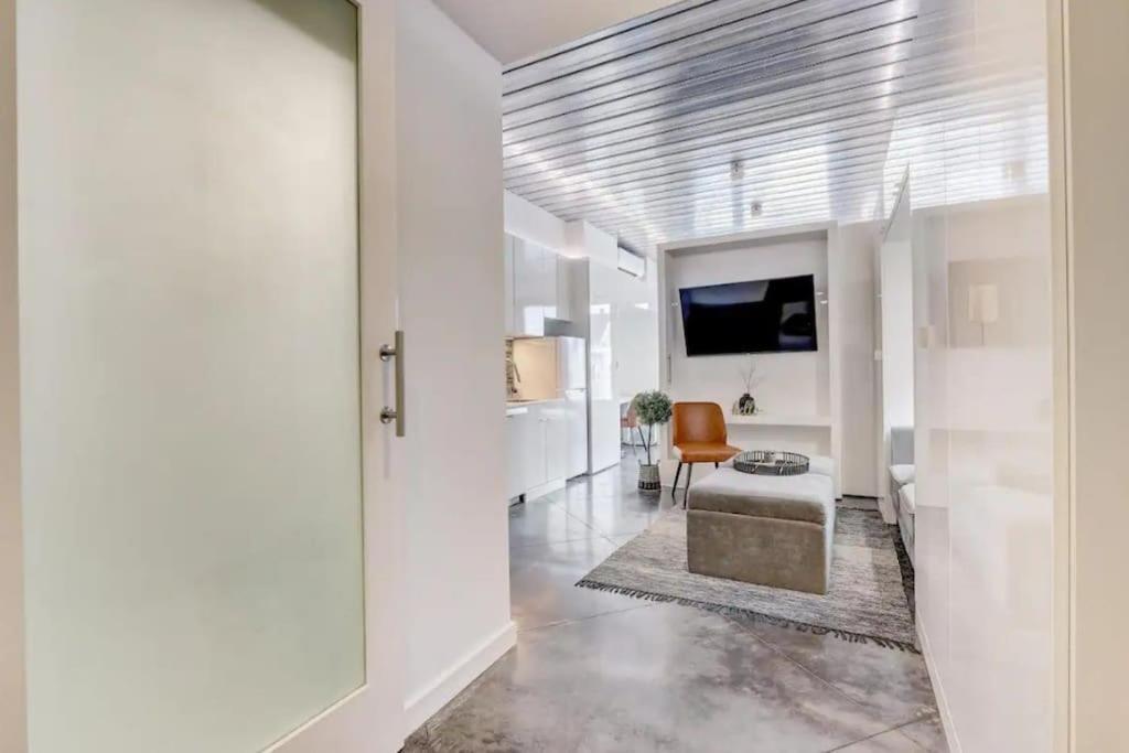 Kcm Mikros Smart Apartments 2 Cleveland Eksteriør billede